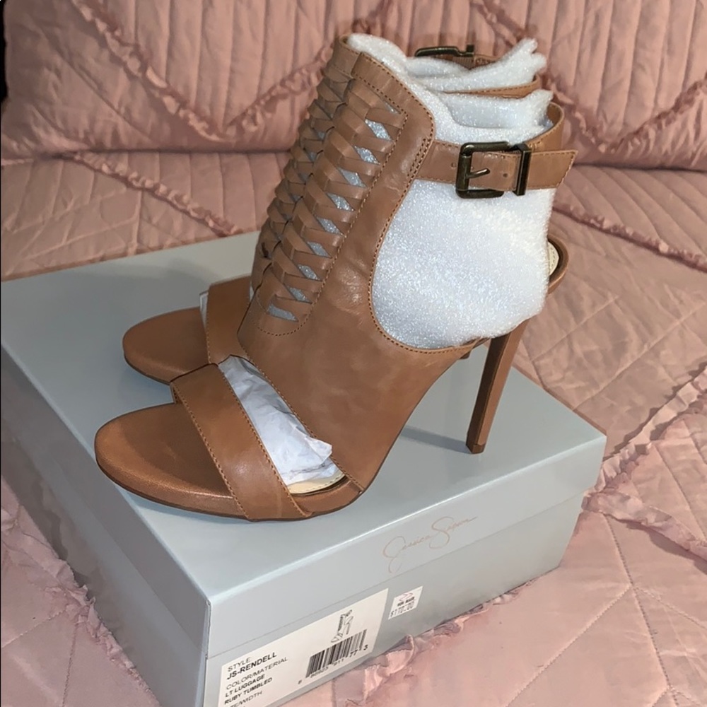 laced heels